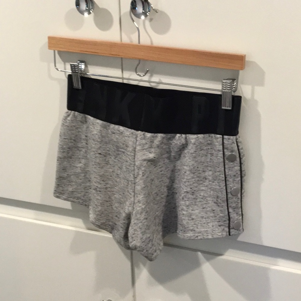 Pink - Picture 5 of 7